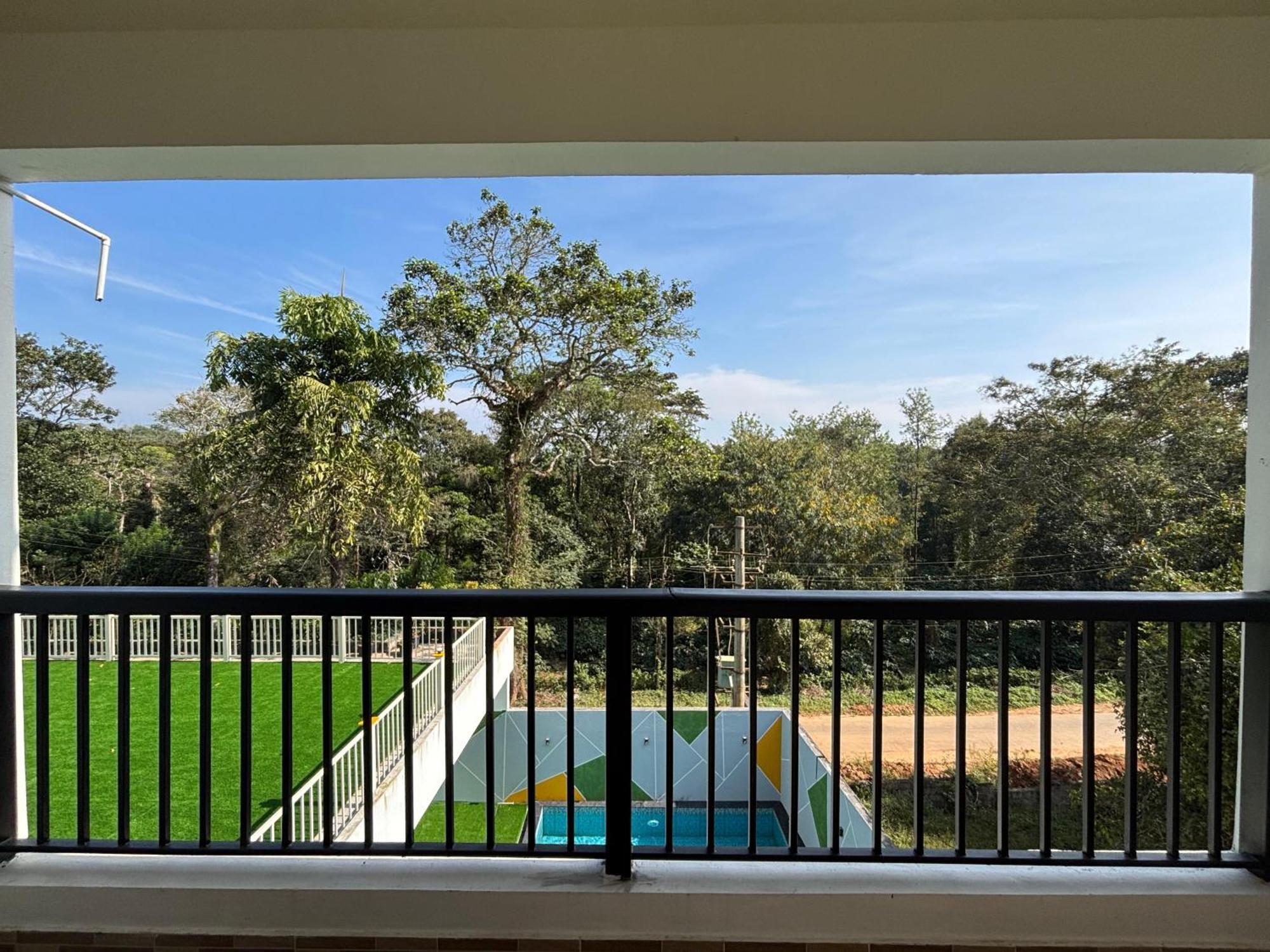 Coorg Le Embera Homestay Virajpet